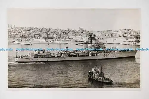 C026527 HMS Aisne D22 A und J Pavia Valletta Malta 1957