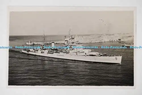 C026552 HMS Superb 25 The London Studio Joseph Pavia Valletta Malta 1946