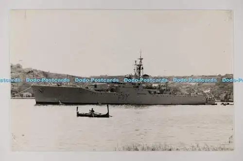 C026587 HMS Blackpool F77 Anthony and Joseph Pavia Valletta Malta 1966