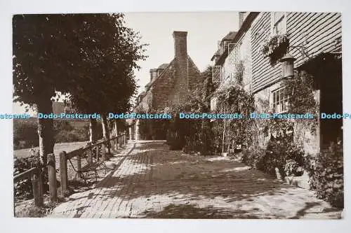 C026728 Groombridge The Walks M Kemp The Wells Serie RP