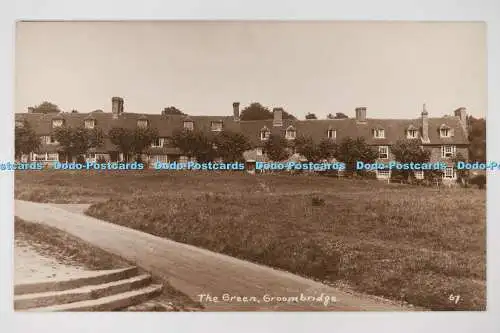 C026737 Groombridge The Green H Camburn Tunbridge Wells Mrs Bingham The Black an