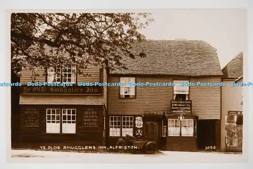 C026895 Alfriston Ye Olde Smugglers Inn Hamiltons Postkarten RP