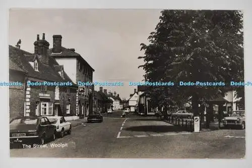 C026975 Woolpit Die Straße Postkarte