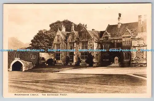 R755034 Rockingham Castle The Entrance Front Country Life