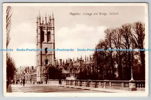 R755480 Oxford Magdelen College and Bridge RP 1931