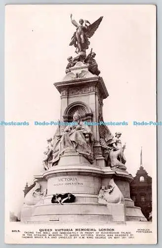 R756220 London Queen Victoria Memorial J Beagles and Co Ltd