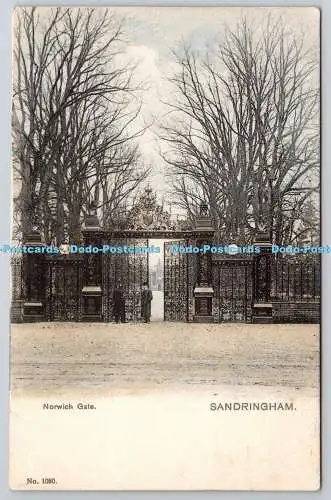 R761123 Sandringham Norwich Gate Postkarte