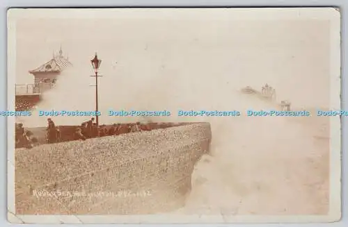 R761559 Raue See bei Brighton Postkarte