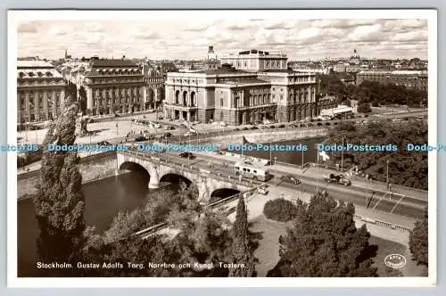 R762717 Stockholm Gustav Adolfs Torg Norrbro Och Kungl Teatern Svensk Nordisk Ko