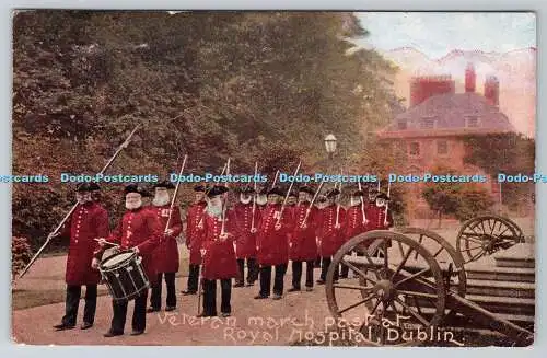 R762874 Dublin Veteran March Past at Royal Hospital