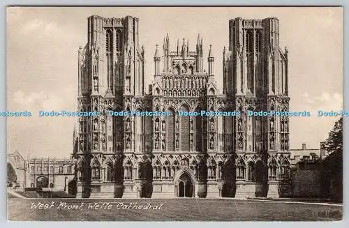 R757084 Wells Cathedral West Front Dawkes and Partridge Cathedral Studio High St