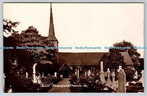 R757198 Shenfield Kirche RP Postkarte