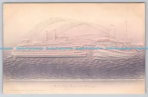 R760337 N Y Feuerwehrboot bei Drill Ill Postkarte