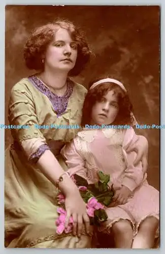 R758861 Woman and Girl Portrait Misch and Co Ltd Series No 3511 4 Aristophot