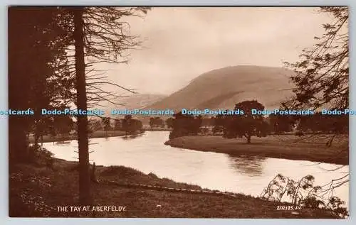 R759965 The Tay at Aberfeldy Valentine RP