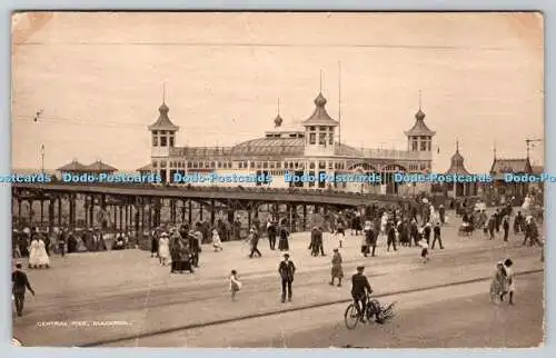 R763557 Blackpool Central Pier C A P Serie 1943