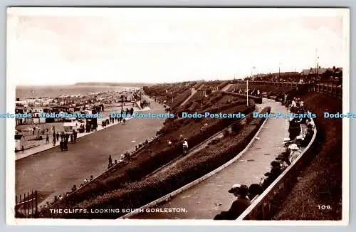 R763676 Gorleston The Cliffs Looking South RP