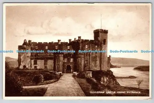 R763877 Dunvegan Castle Vordereingang Dunvegan Hotel Isle of Skye