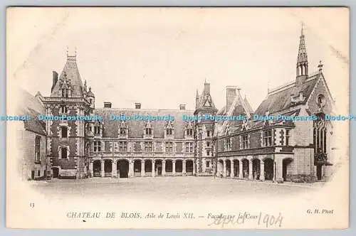 R769589 Chateau de Blois Aile de Luis XII Facade sur la Cour G H Phot Neurdein F