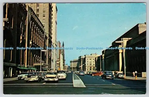 R770343 Kanada Ontario Toronto Front St Blick nach Osten mit der Union Station auf t