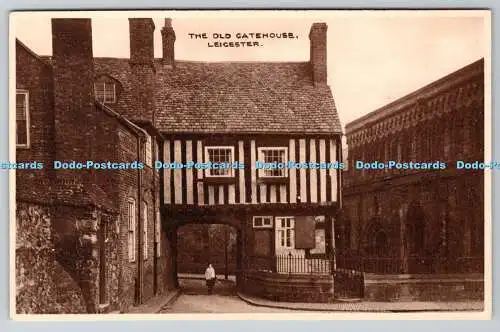 R768734 Leicester The Old Gatehouse E T W Dennis London Scarborough British Manu