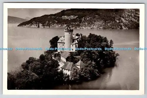 R770588 Le Lac d Annecy Presquile et Chateau de Duingt J Cellard