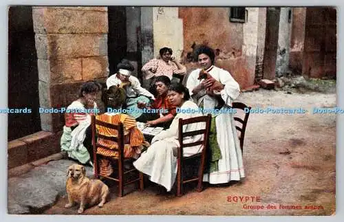 R770973 Egypte Groupe des Femmes Arabes Cai 37