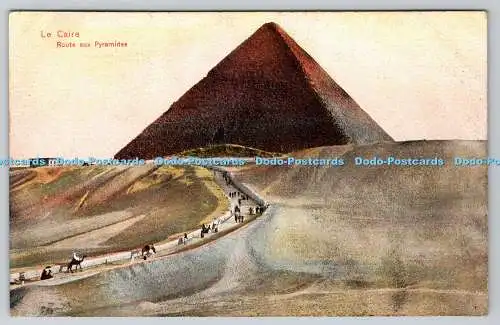 R770983 Le Caire Route aux Pyramides Cairo Postcard Trust