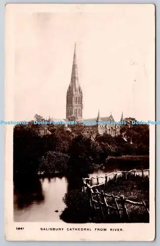 R772503 Salisbury Cathedral From River W H S Kingsway Real Photo Series