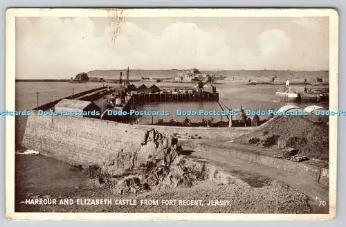 R775522 Jersey Harbour und Elizabeth Castle von Fort Regent