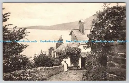 R775542 Clovelly Rose Cottage Postkarte