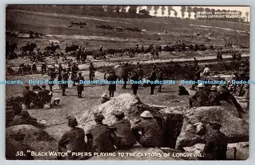 R774072 Black Watch Pipers Playing to the Captors of Longueval Crown Daily Mail