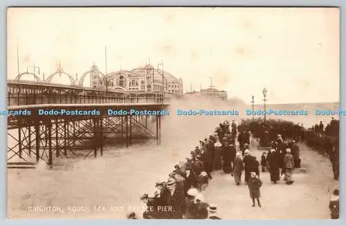 R774321 Brighton Rough Sea and Palace Pier Postkarte