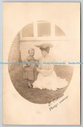 R776008 Frau mit Kindern L Cattaneo Postkarte