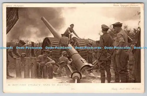 R776903 A British Heavy Gun in Action Crown Daily Mail Battle Pictures Official