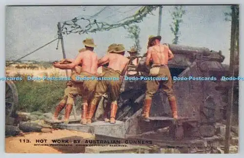 R775209 Hot Work by Australian Gunners Crown Daily Mail War Pictures Series XV N