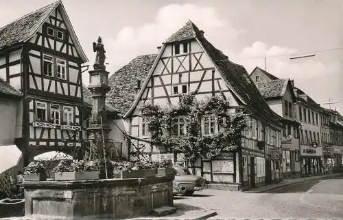 PC31213 Michelstadt. Das Herz des Odenwaldes. Am Marktbrunnen. Wilhelm Gerling.