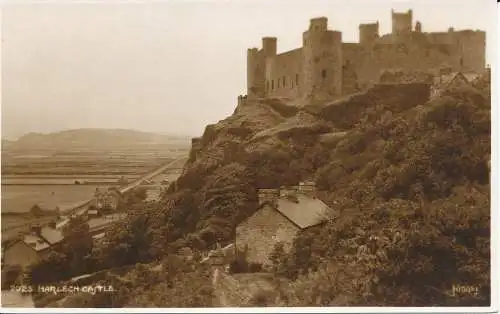 PC35031 Harlech Castle. Judges Ltd. Nr. 2025. RP