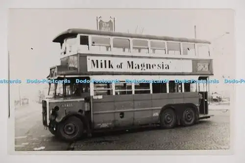 Bus C027701. Milch von Magnesia. LT635. London Transport. In South Croydon. C. Auto