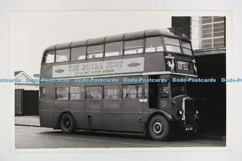 C027740 Bus. 107. DLU357. London Transport. Altes Foto