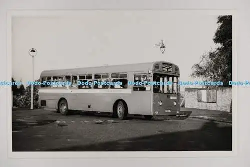 C027829 Bus. Debden Station. 167. EGN688J. London Transport. Altes Foto