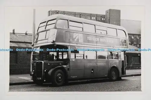 C027886 Bus. RT344. HLX161. London Transport. Altes Foto