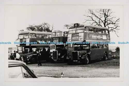 C027920 Bus. Epsom STN. FXT219. Altes Foto