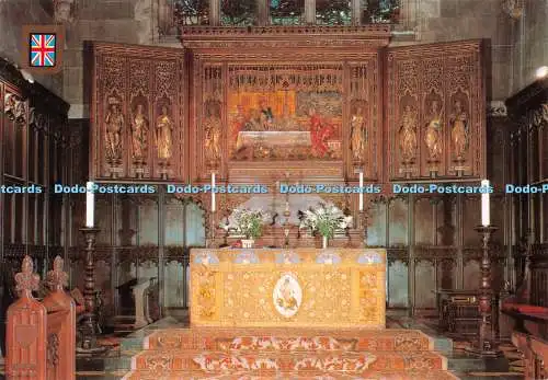 D130382 St Margarets Church Westminster Altar and Reredos Golden Shield Fisa