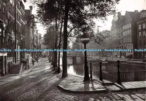 D125653 Oud Amsterdam O Z Voorburgwal Rembrandt RP
