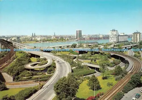 D126924 Mannheim Bruckenauffahrt mit Blick auf Ludwigshafen Andres 1969