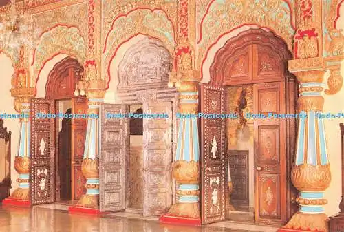 D128065 Mysore Schnitzerei und Intarsien Maharaja Palast Die komplizierte Fusion von Silber