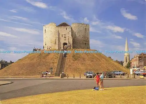 D135751 York Clifford Tower York Castle Judges C 9233