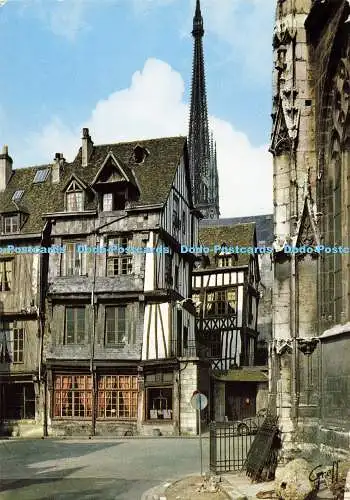 D139669 En Normandie 761 528 Rouen Seine Maritime Vieilles maisons pres de lEgli