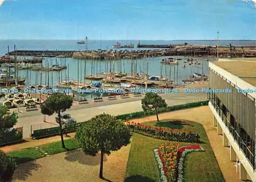 D143035 Couleurs et Lumiere de France 17 Royan Charente Maritime Vue sur le Port